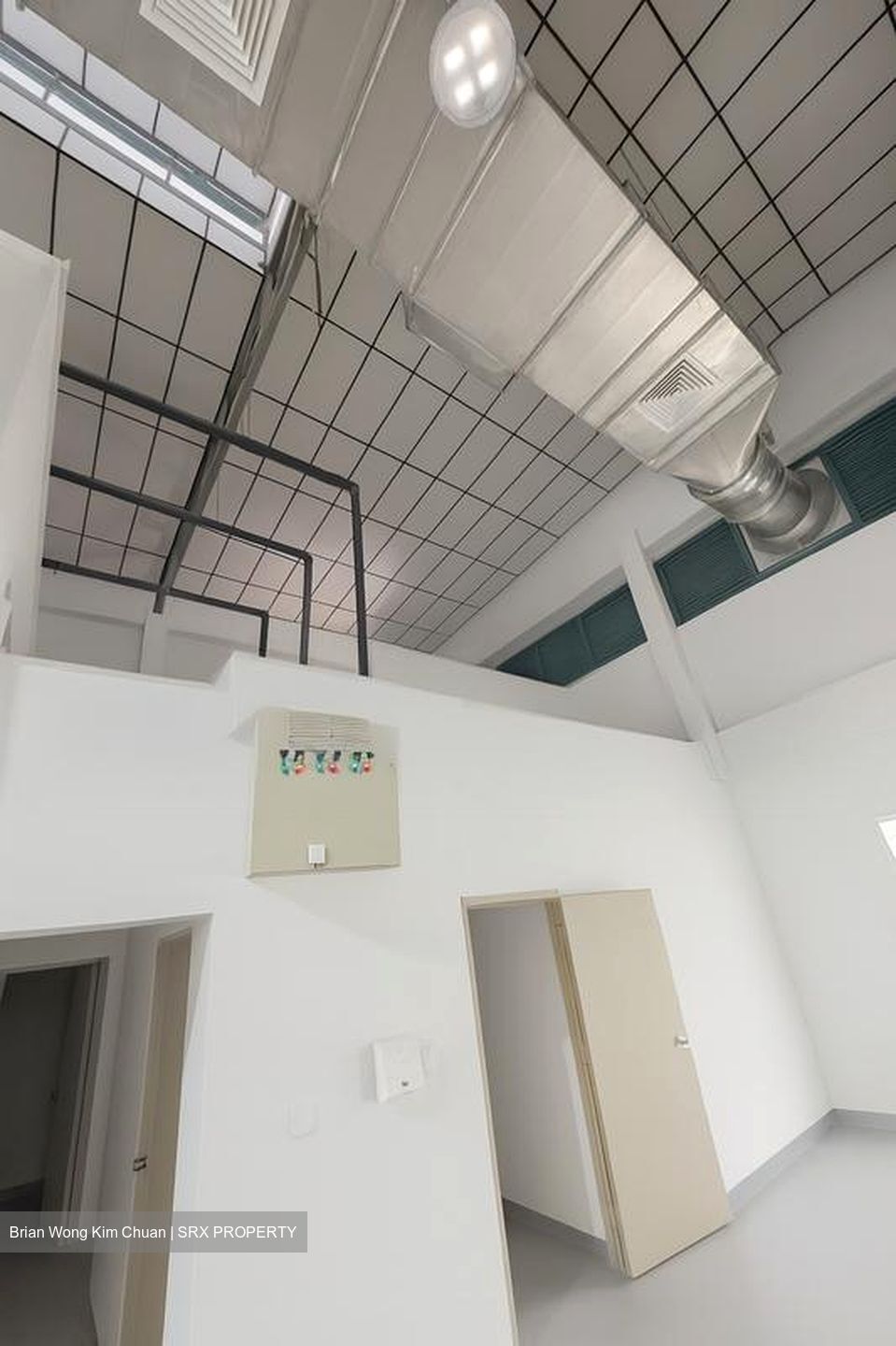 Woodlands Avenue 9 (D25), Factory #498313071